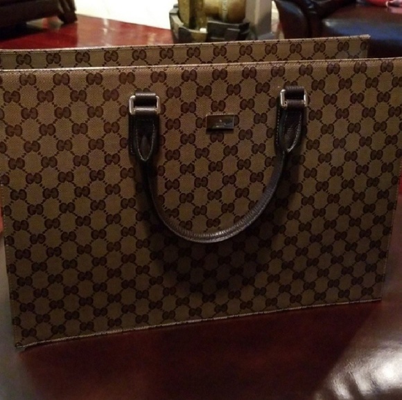 Gucci Handbags - Gucci briefcase